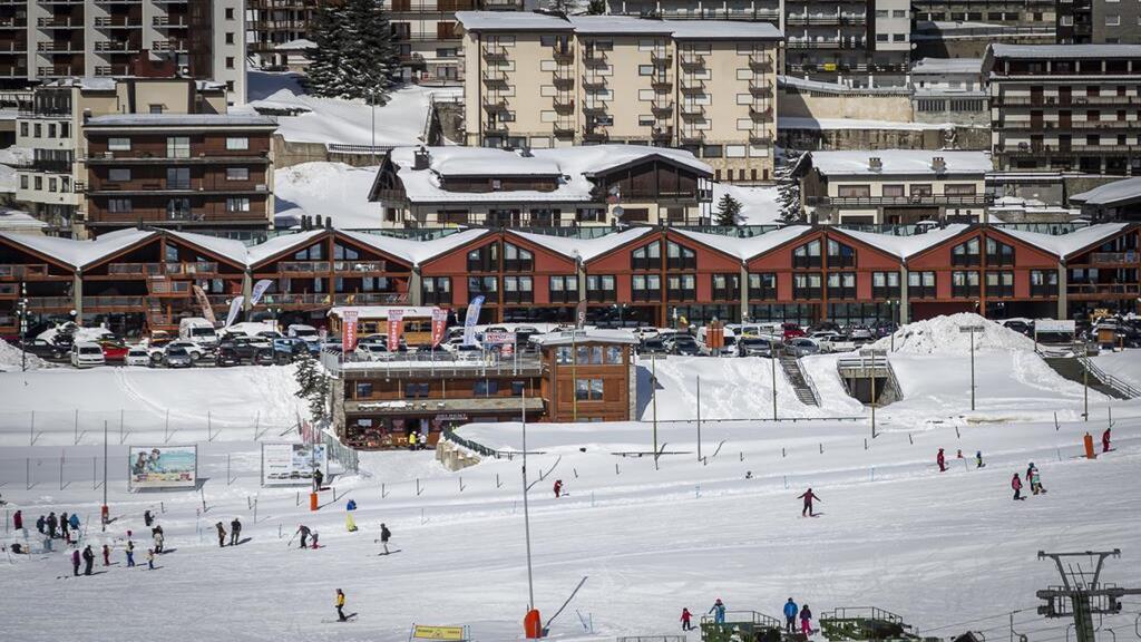 Hotel Du Col Sestriere Esterno foto