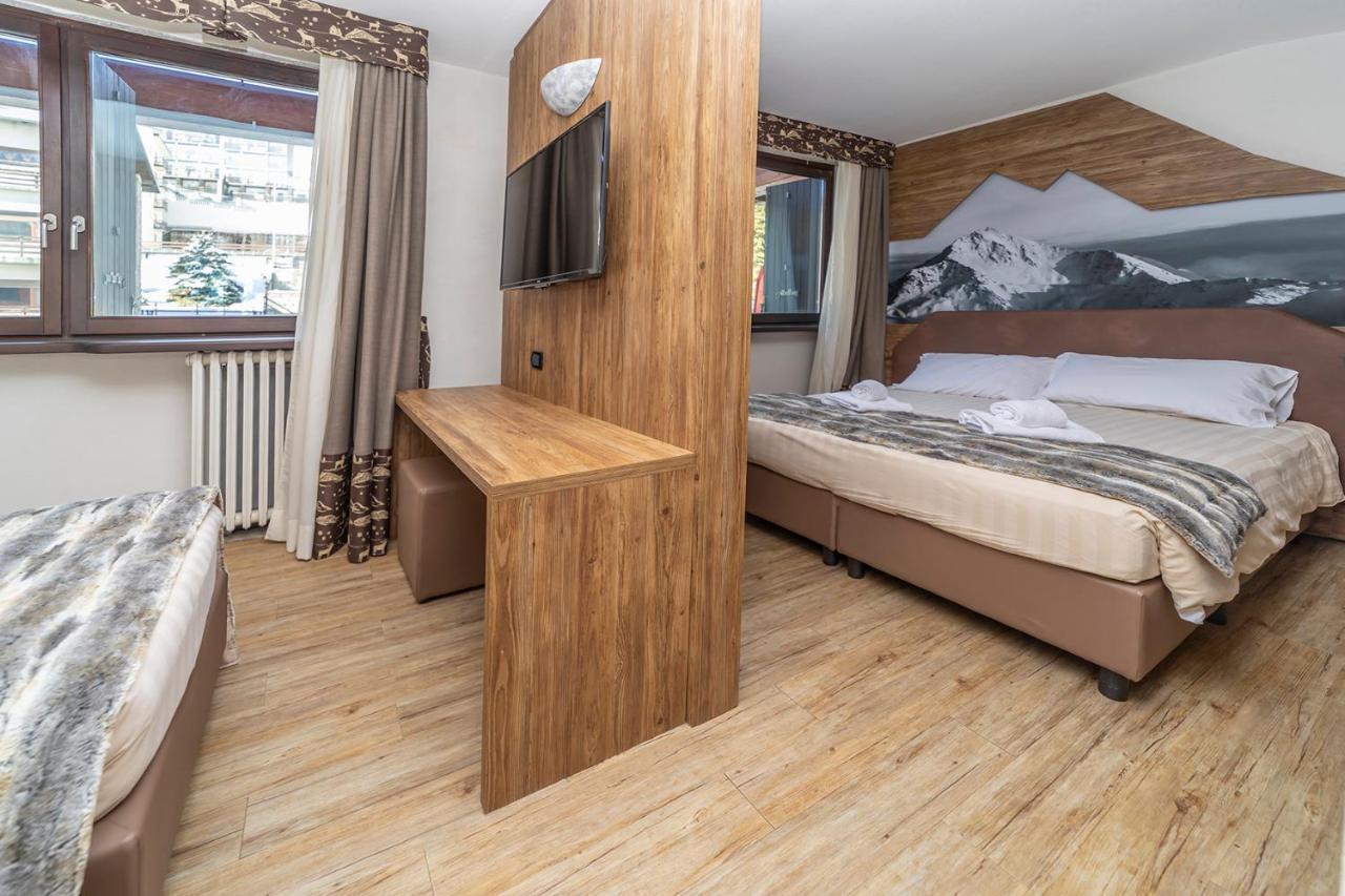 Hotel Du Col Sestriere Esterno foto