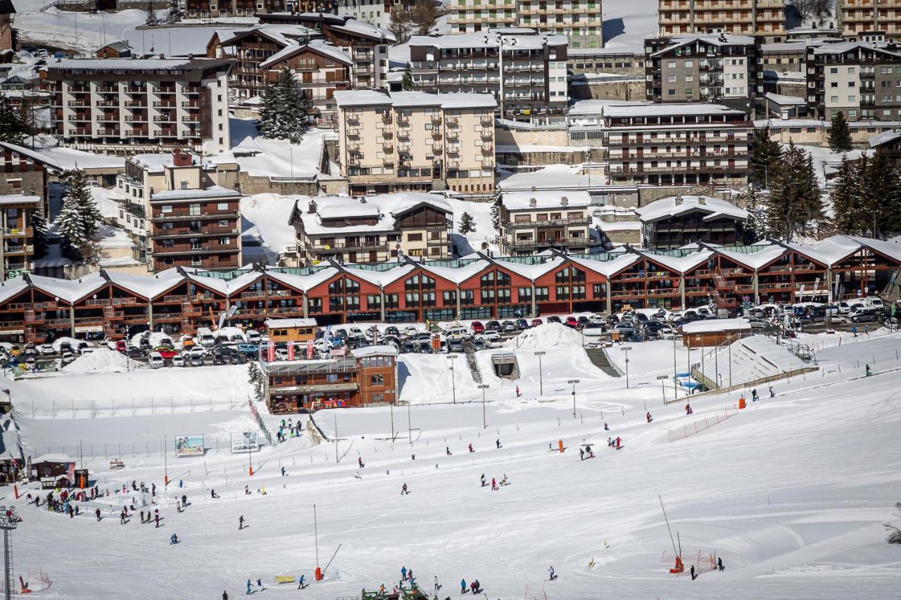 Hotel Du Col Sestriere Esterno foto