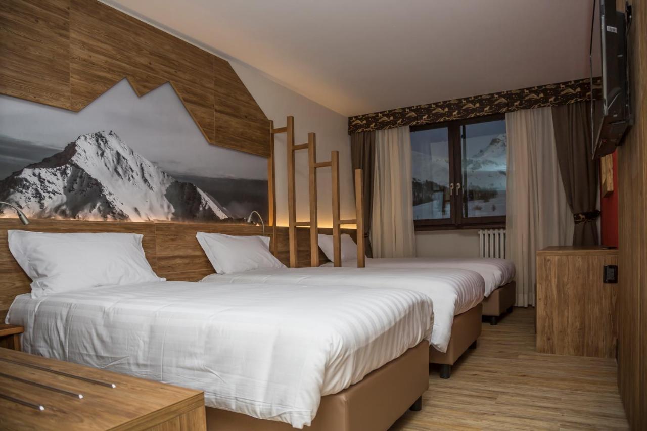Hotel Du Col Sestriere Esterno foto